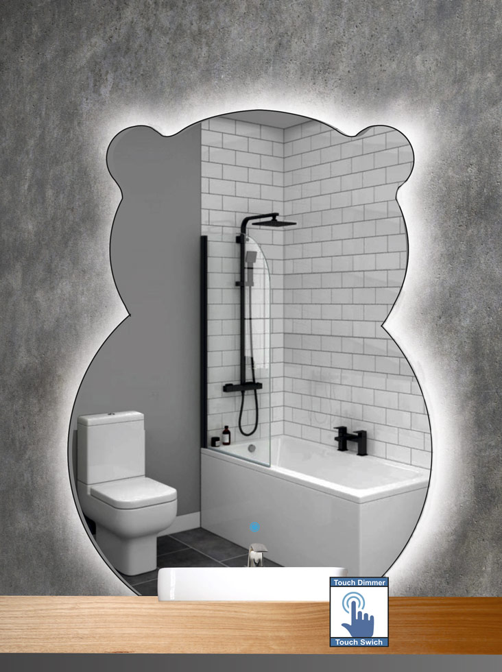 Καθρέπτης μπάνιου σε σχήμα αρκουδάκι με led φωτισμό και διακόπτη on/off τεχνολογίας αφής με dimmer για ρύθμιση της φωτεινότητας. Δυνατότητα επιλογής διαστάσεων και απόχρωσης φωτισμού θερμό, ψυχρό, ουδέτερο ή RGB (πολύχρωμο) με τηλεχειρισμό.