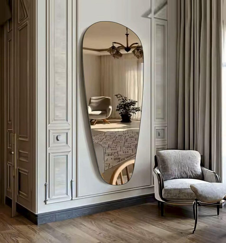 Οι καθρέπτες LED αναδεικνύουν τη διακόσμηση κάθε δωματίου ή μπάνιου ξενοδοχείου, και σε συνδυασμό με πλήθος smart καινοτόμων λειτουργιών όπως αισθητήρες αφής, αισθητήρες κίνησης, φωνητικές εντολές, αντιθαμβωτικά πάνελ, TV spot. αναβαθμίζετε την διαμονή των επισκεπτών σας