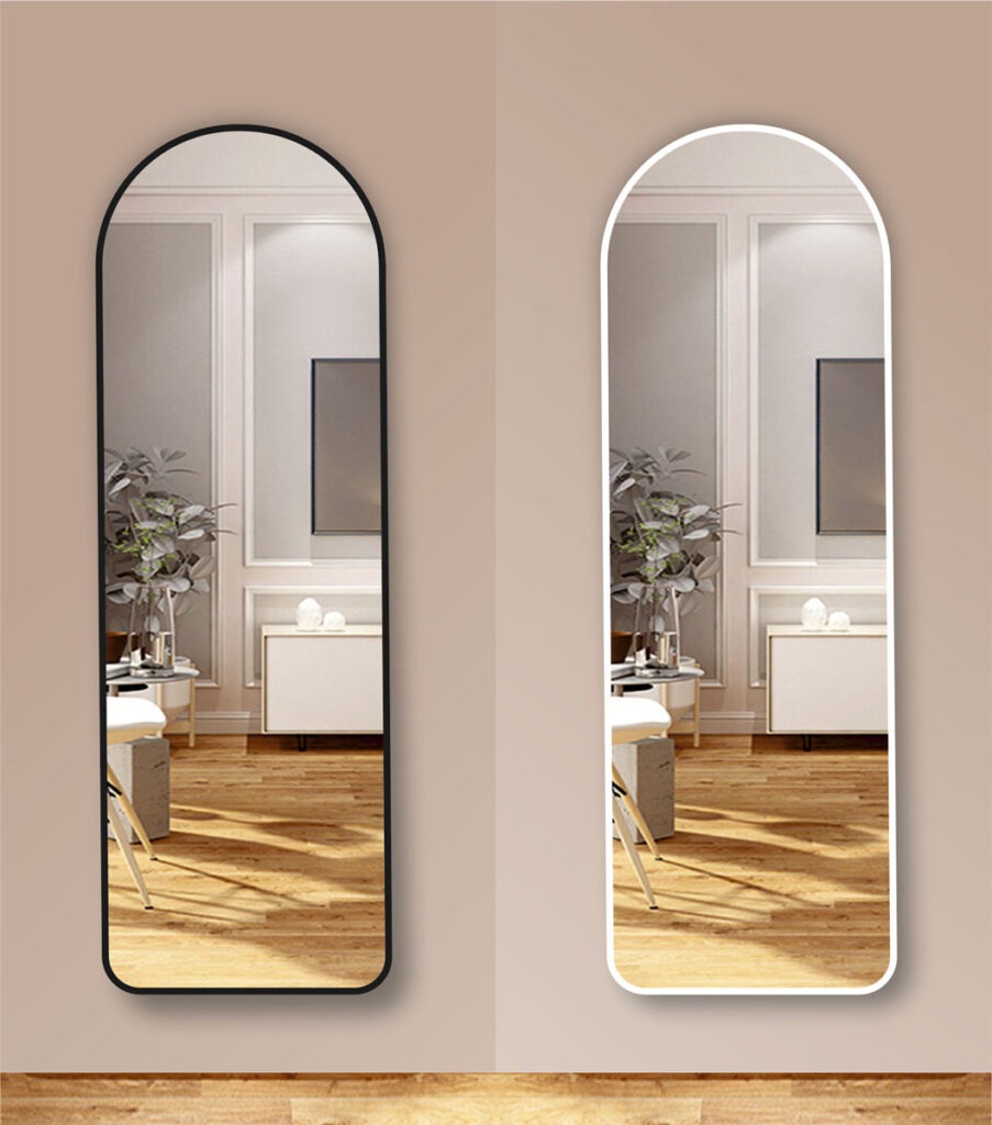 Ολόσωμος καθρέπτης τοίχου με σχέδιο έγχρωμης αμμοβολής περιμετρικά και  επιλογή χρώματος περιγράμματος,  επιθυμητών διαστάσεων και φωτισμού Led.