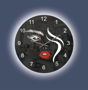 Αναδείξτε τον χώρο σας με τα φωτιζόμενα ρολόγια τοίχου με καθρέπτη, ιδανικά για διακόσμηση σε σαλόνια, ξενοδοχεία, RBNB, κομμωτήρια και στούντιο αισθητικής.